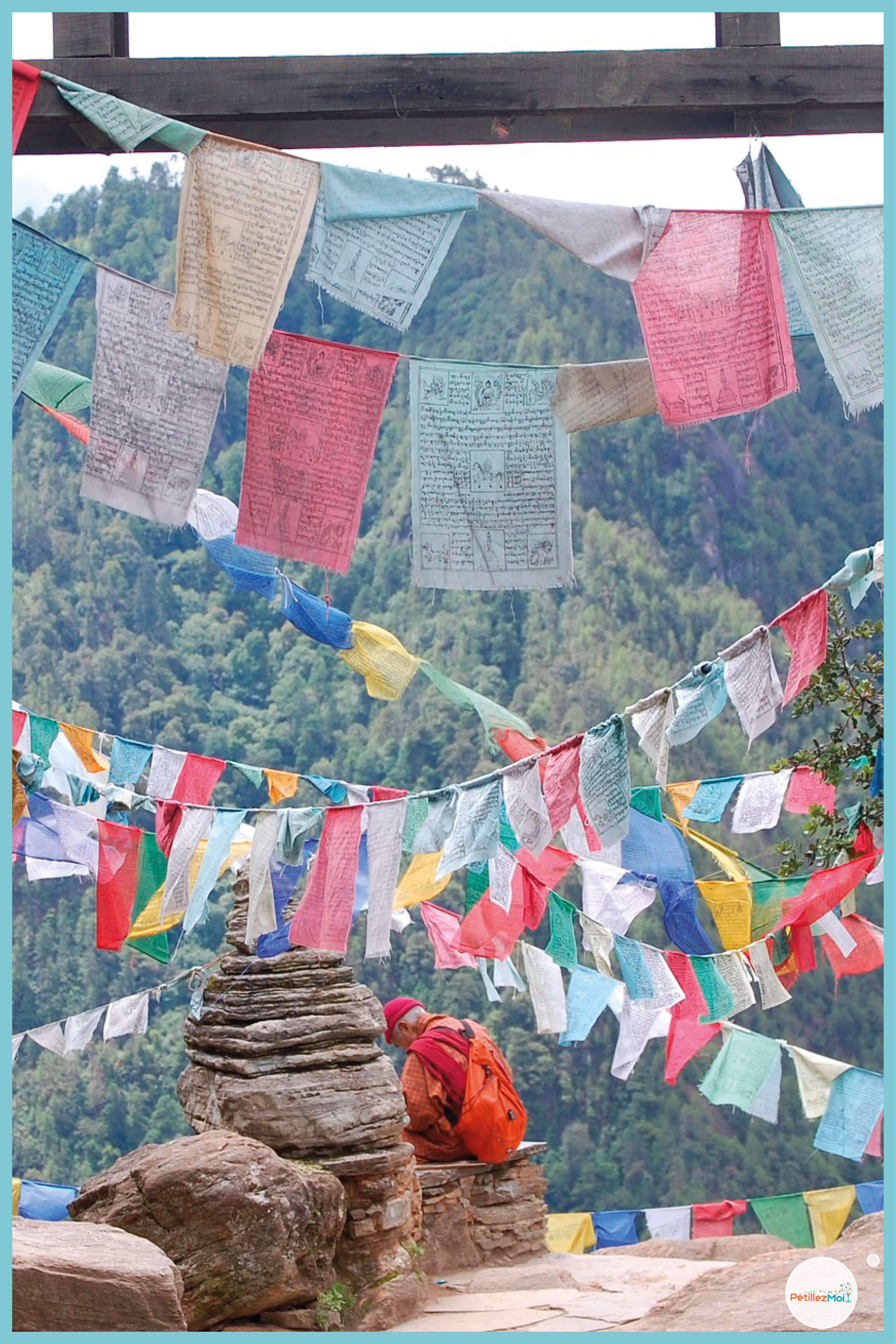 bhoutan drapeaux de prière